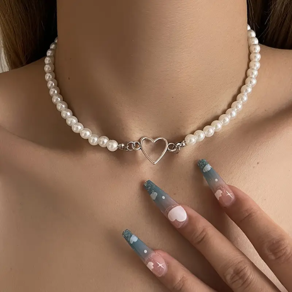 How to Choose the Perfect Necklace for Your Neckline